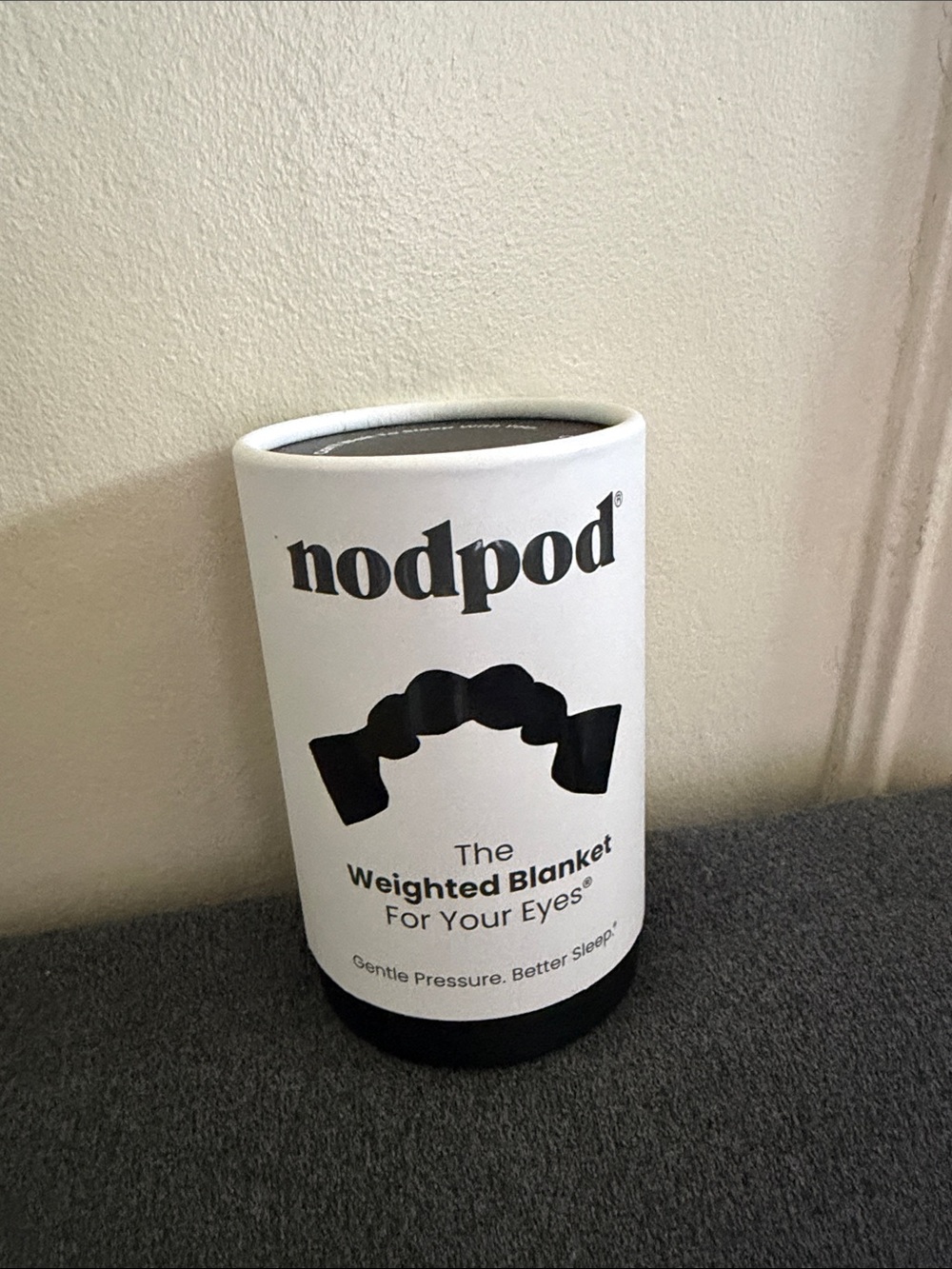 nodpod The Weighted Blanket For Your Eyes - White & Black